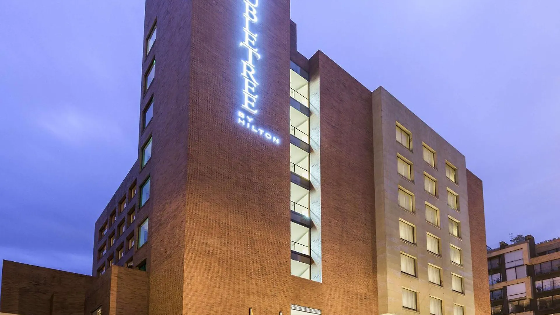 Doubletree By Hilton Bogota Calle 100,Co